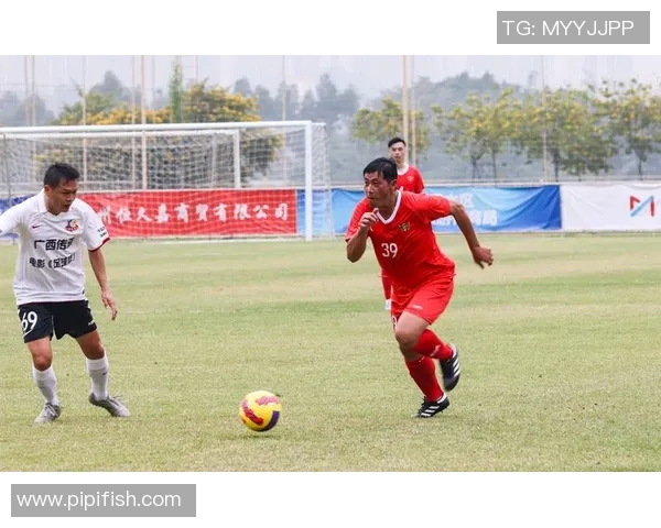 深圳足球队在足球比赛经验排行榜中荣获第四名的辉煌成就分析 深圳足球队在足球比赛经验排行榜中荣获第四名的辉煌成就分析