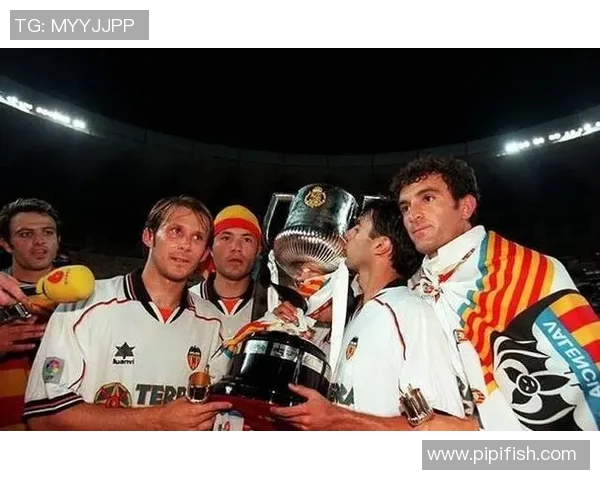 泰国足球明星意外崛起的故事与他们的惊人表现分析