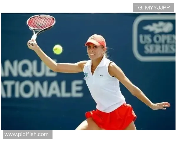 深圳网球队的阵地战揭秘：深度解析网球竞技背后的策略与团队协作