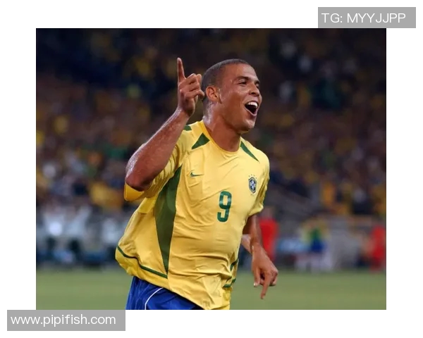 大罗足球传奇风采高清头像欣赏与回顾足球巨星的辉煌瞬间