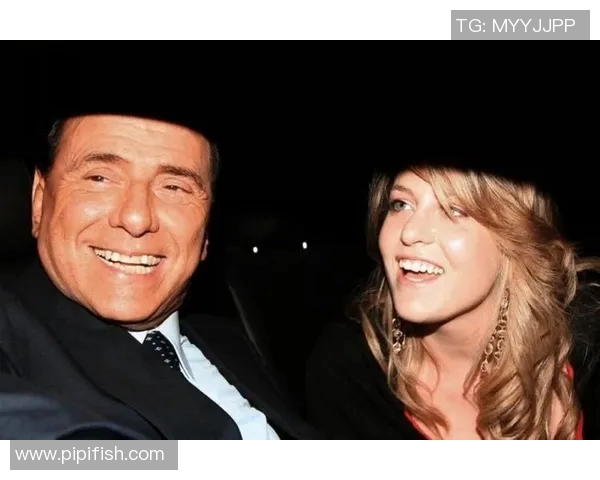 日本足球明星的妻子们名字大揭秘她们背后的故事与魅力分析 日本足球明星的妻子们名字大揭秘她们背后的故事与魅力分析