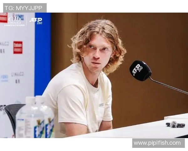 杭州网球队在杯赛中的战术意识与团队协作表现分析 杭州网球队在杯赛中的战术意识与团队协作表现分析